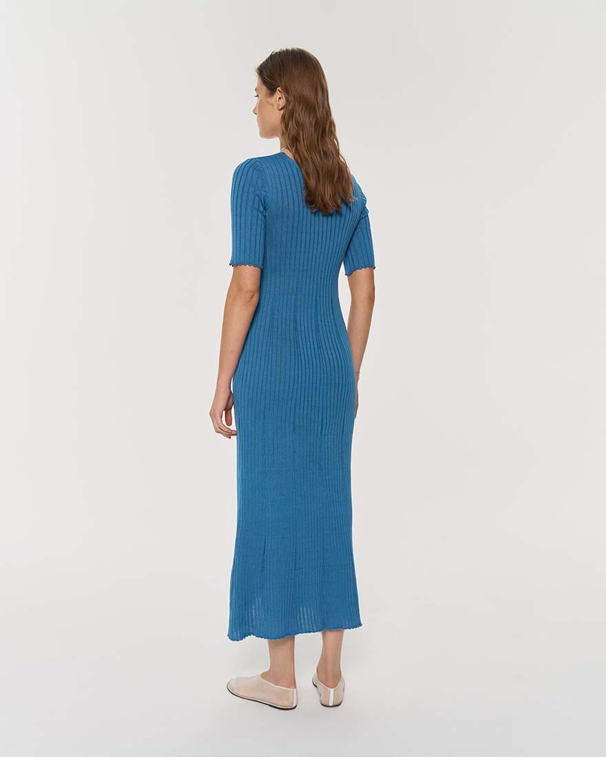 Платье из хлопка