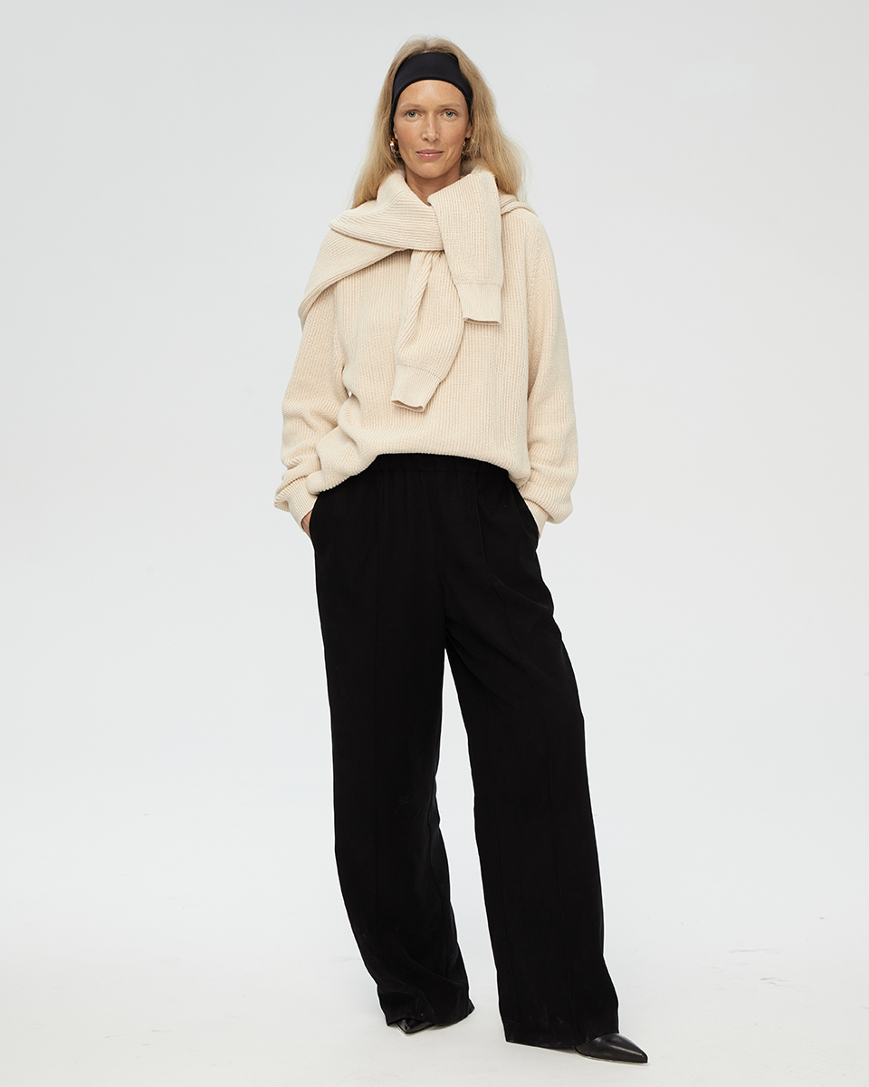 Свитер прямой