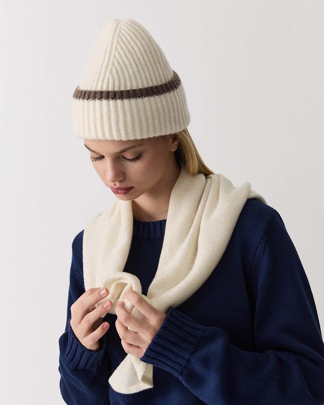 Косынка из кашемира