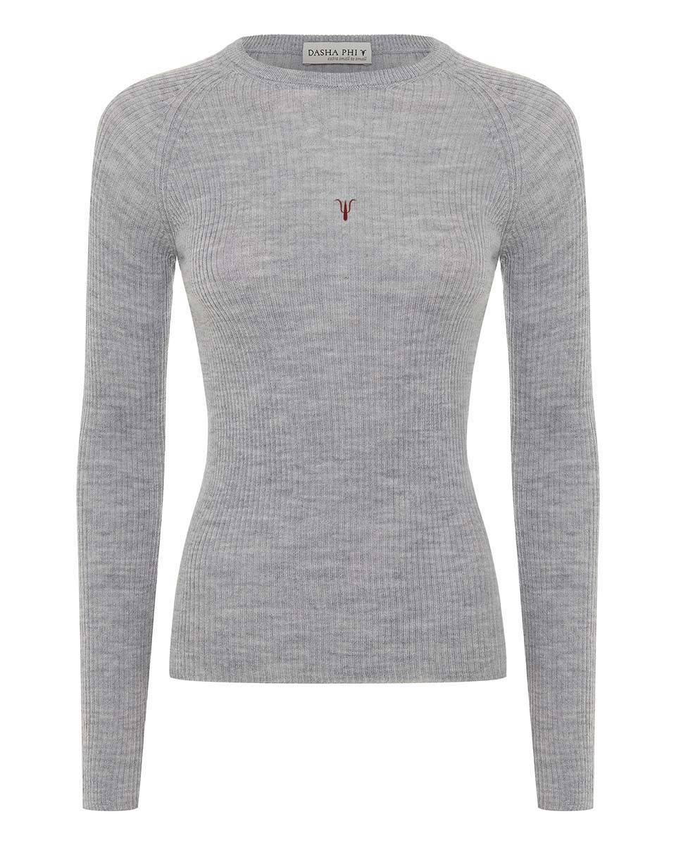 Джемпер-лапша с вышивкой