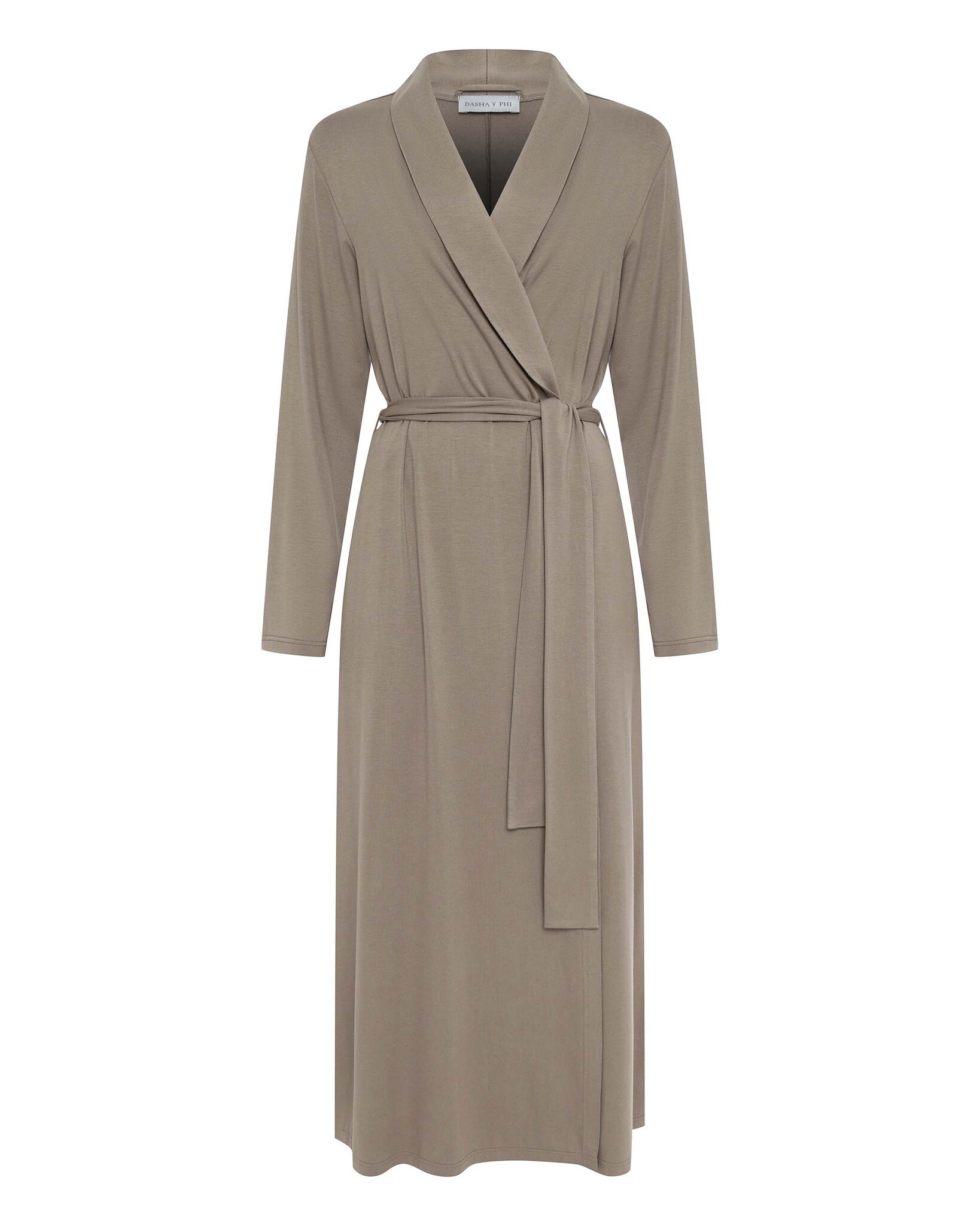 Халат на поясе