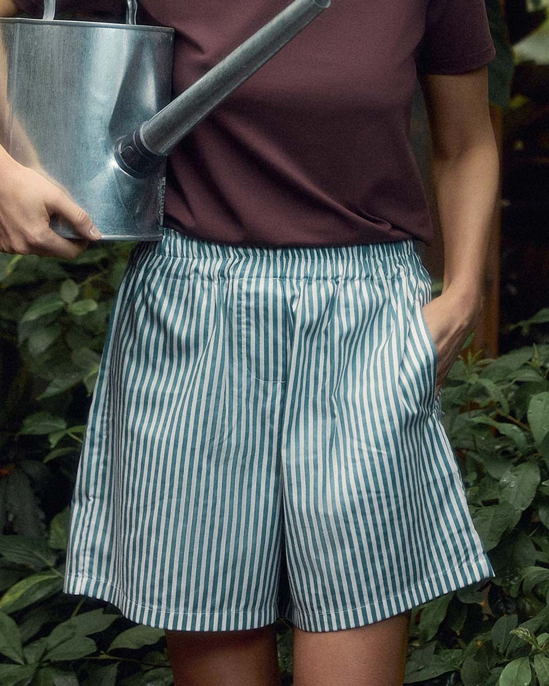 Шорты в полоску