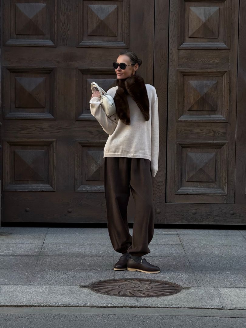 Джемпер с мягким блеском